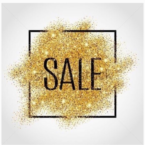 Meet your Posher, Whitney - Picture 1 of 13